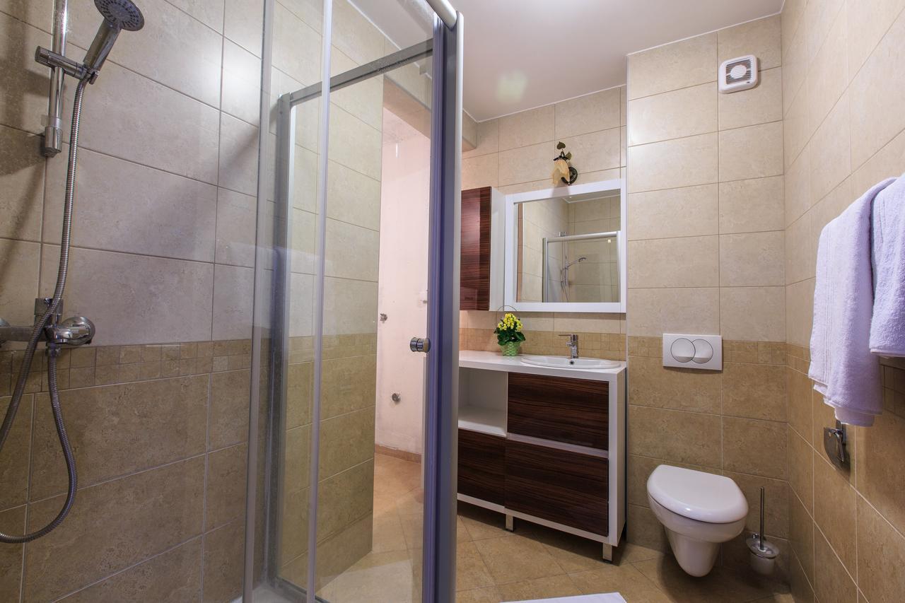 Petrovac Villa Rijeka Rezevici מראה חיצוני תמונה
